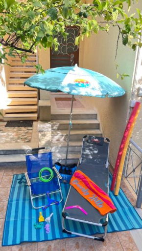 Lemon Treehouse Alimos